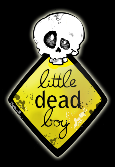 Das Logo des Künstlers Little Dead Boy zeigt einen weißen Skelettschädel, der vor schwarzem Hintergrund in ein gelbes, viereckiges Schild beißt. Auf dem Schild steht der Name des Künstlers 